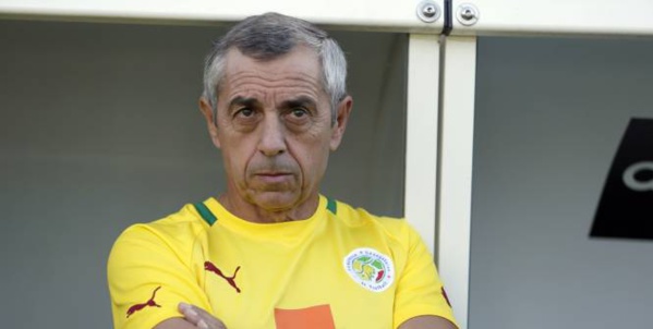 Aprés le match Sénégal-Tunisie- Alain Giresse craint trois nouveaux forfaits