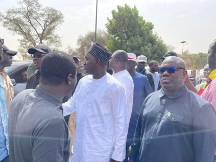 Photos/ Mbacké: Les leaders de Yewwi Askan Wi bloqués à l’entrée de la ville