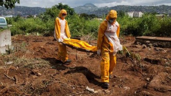 Ebola franchit le cap des 4000 morts