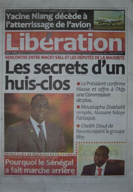 A la Une du Journal Libération du lundi 13 octobre 2014