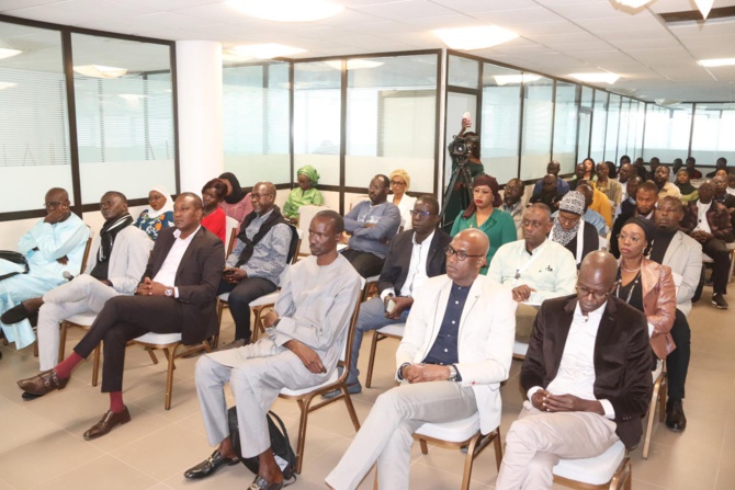 Société de Télédiffusion du Sénégal : Dr. Nafissatou Diouf rencontre le personnel et décline ses orientations