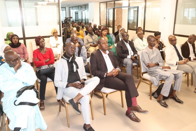 Société de Télédiffusion du Sénégal : Dr. Nafissatou Diouf rencontre le personnel et décline ses orientations