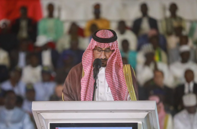 Lancement des travaux de l’autoroute Dakar-Tivaouane et des routes voisines : le discours du président Macky Sall Lancement des travaux de l’autoroute Dakar-Tivaouane et des routes voisines : le discours du président Macky Sall