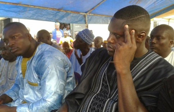 Modou Lô et Tyson au domicile de Yékini pour présenter leur condoléances