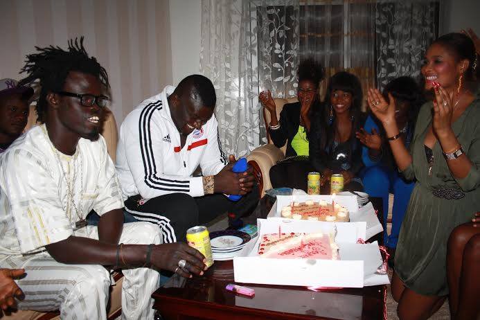 Soumboulou Bathily fête son anniversaire chez Balla Gaye 2