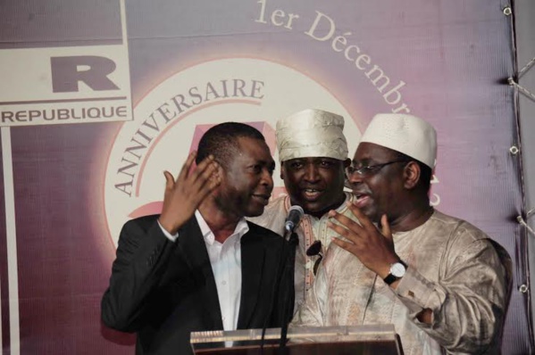 Vidéo: Séminaire de BBY : "Au Sénégal nous passons tout notre temps, toute l’année à faire la fête! " dixit Macky Sall. Regardez