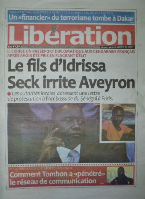 A la Une du Journal Libération du mardi 21 octobre 2014