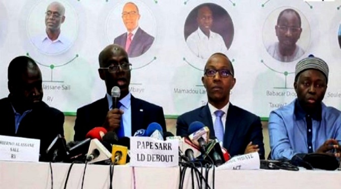 Climat délétère au Sénégal : Le CRD dénonce les menaces contre la démocratie par Macky Sall