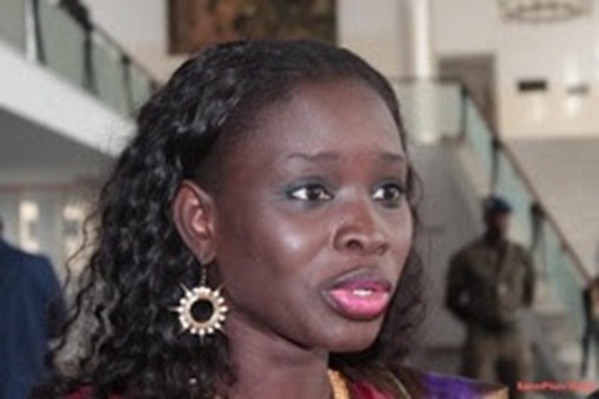 Thérèse Faye « éjectée » du mouvement des étudiants de l’APR pour « malversation financière »