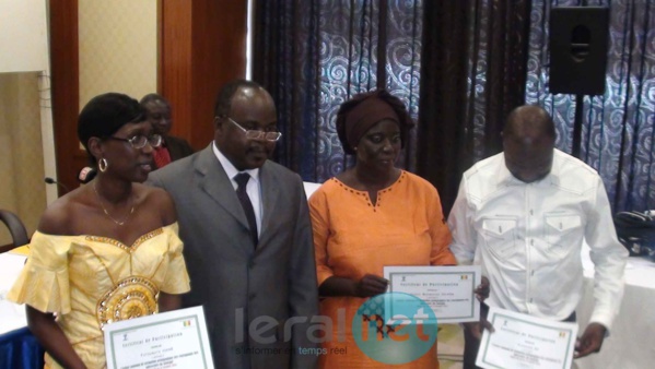 Photos+Vidéo: Clôture de l'atelier national de formation pédagogique des enseignants des universités du Sénégal 