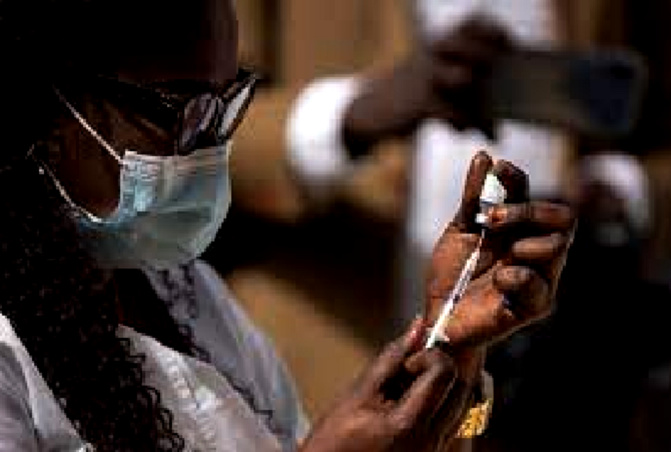 Thiès : Serigne Bara Diakhaté offre des consultations médicales gratuites à l’école Moda Kane