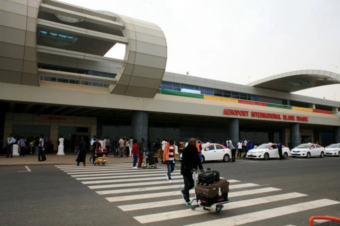 Aéroport international Blaise Diagne : Arrestation d'une gérante de point de vente Wave, pour abus de confiance