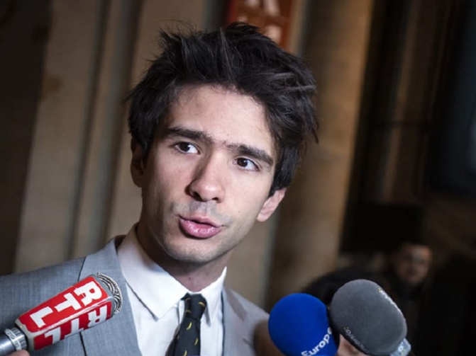 Juan Branco, l’avocat français de Sonko revient à la charge : « l'Etat français a dépêché une délégation chez Macky, peu avant le procès… » Juan Branco, l’avocat français de Sonko revient à la charge : « l'Etat français a dépêché une délégation chez Macky, peu avant le procès… »