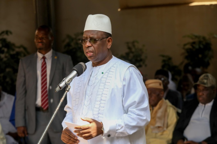 Levée du corps d’Ibrahima Sène : Le Président Macky Sall était présent à la cérémonie Levée du corps d’Ibrahima Sène : Le Président Macky Sall était présent à la cérémonie