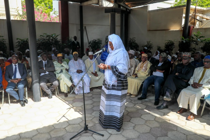 Levée du corps d’Ibrahima Sene : le président Macky Sall était présent à la cérémonie