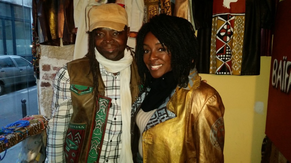 Kaissa Doumbe Moulongo chez son styliste Mike Sylla
