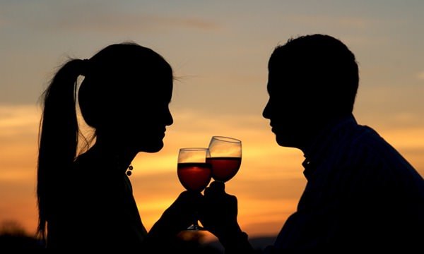 Sa femme lui a demandé d'emmener une autre femme qu'elle à dîner... Au final, ce fut la meilleure idée du monde !