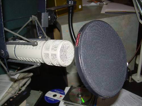 Médias audio-visuels et wolof : On y perd son latin…pardon son wolof