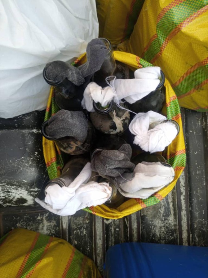 Alerte à Malika: Quatre individus interpellés, un important lot de cocktail Molotov saisi Alerte à Malika: Quatre individus interpellés, un important lot de cocktail Molotov saisi