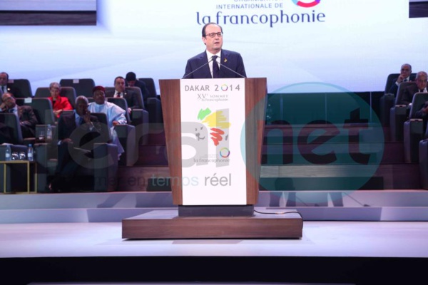 Hollande : "Le sommet de Dakar a été une réussite du début à la fin"