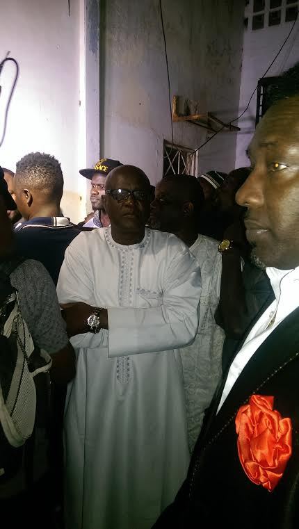 Exclusif-Rock Mbalakh "Niewna"-Les images insoutenables de l’arrivée de la dépouille de Demba Dia