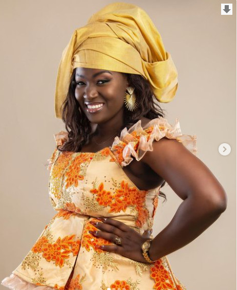 Korité 2023: Admirez la belle tenue de Dialika (Photos) Korité 2023: Admirez la belle tenue de Dialika (Photos)