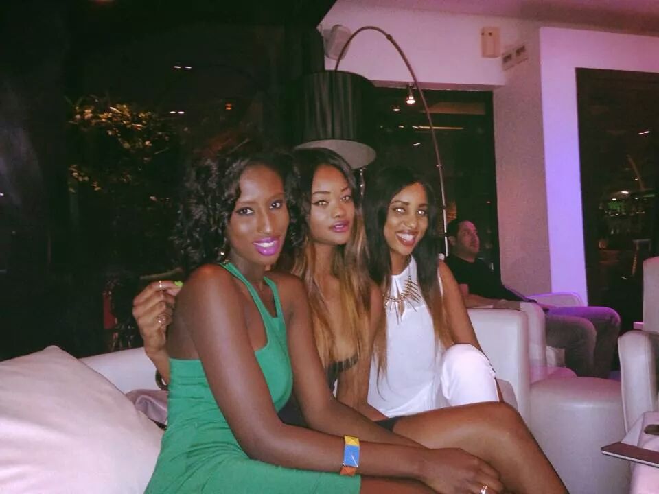 Les mannequins Kyshia Mbengue, Haby Taylor et Amina Bâ en toute complicité