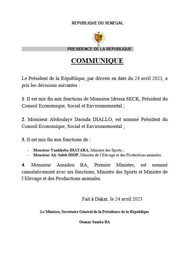 Décision présidentielle : Idrissa Seck démis de ses fonctions, Yankhoba Diatara et Aly Saleh Diop aussi sautent Décision présidentielle : Idrissa Seck démis de ses fonctions, Yankhoba Diatara et Aly Saleh Diop aussi sautent