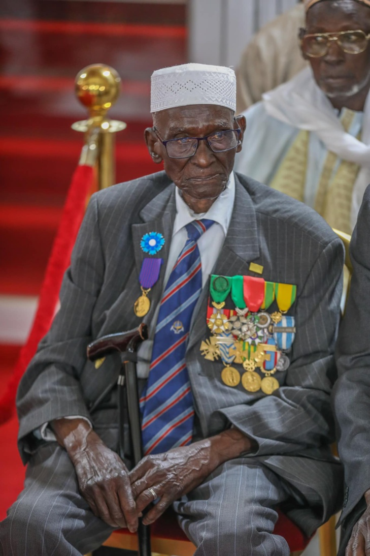 Tirailleurs sénégalais reçus avec les honneurs par le Chef de l’Etat : Le Sénégal célèbre une injustice réparée Tirailleurs sénégalais reçus avec les honneurs par le Chef de l’Etat : Le Sénégal célèbre une injustice réparée