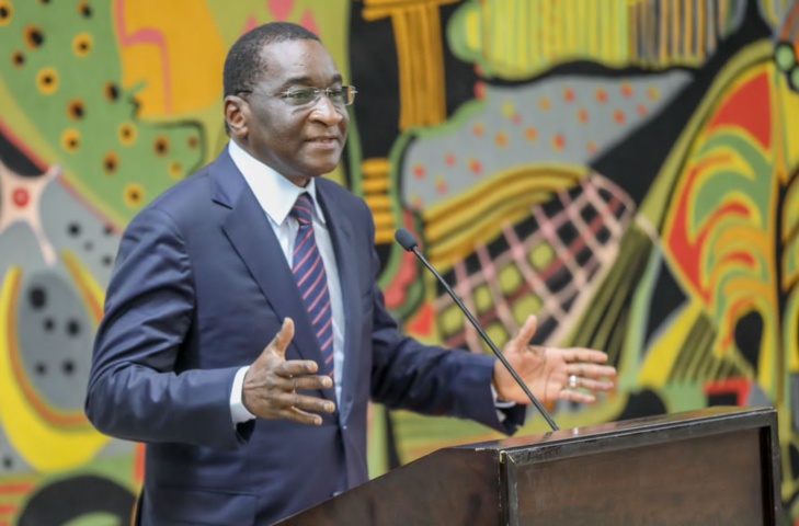 Photos / Fête du Travail du 1er mai : Réception des cahiers de doléances par le président de la République, Macky Sall Photos / Fête du Travail du 1er mai : Réception des cahiers de doléances par le président de la République, Macky Sall