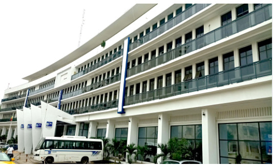 La Poste: Le licenciement de plus de 2700 agents, envisagé