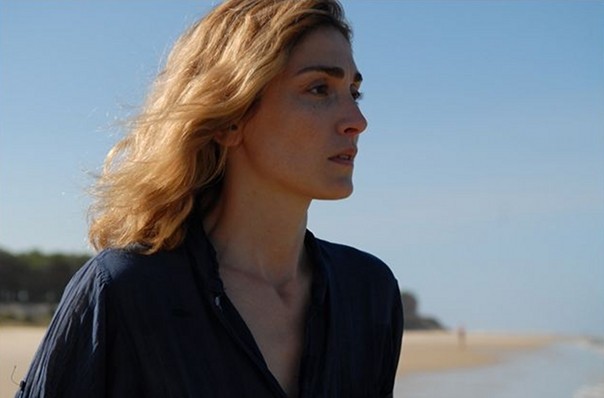 Julie Gayet, Nabilla et iPhone 6 au top des recherches Google en 2014