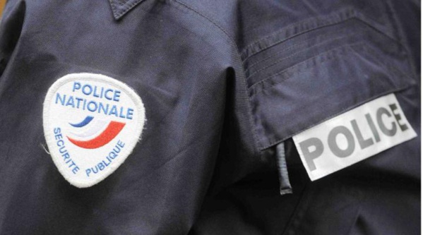 Attaque au commissariat de Joué-lès-Tours : la piste terroriste privilégiée