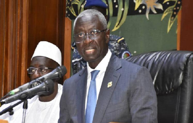 Refus du contrôle de la gestion des milliards de l'Assemblée nationale : La virulente lettre de Guy Marius Sagna à son président Refus du contrôle de la gestion des milliards de l'Assemblée nationale : La virulente lettre de Guy Marius Sagna à son président