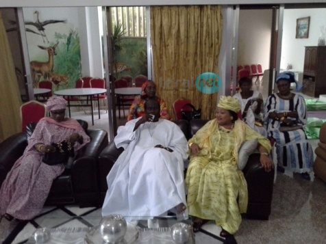 Une cousine du Président Diouf offre deux millions au chanteur Go Ndiaye