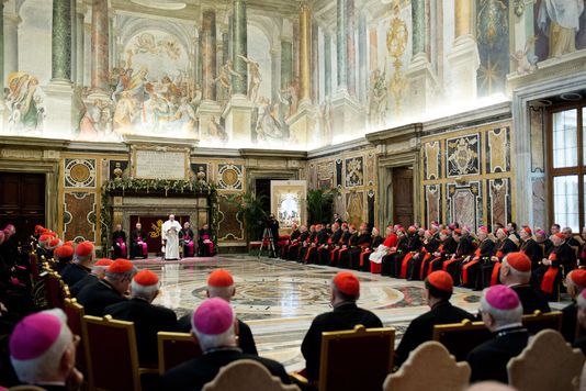 Le pape François critique sévèrement « l'Alzheimer spirituel » de la curie