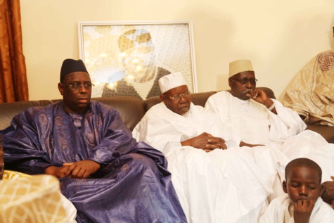 En visite à Tivaouane, Macky Sall offre un luxueux véhicule à Al Amine 