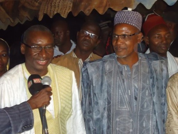 Tambacounda : Sidiki Kaba en père noël dans les mosquées, offre des passeports diplomatiques aux Imams
