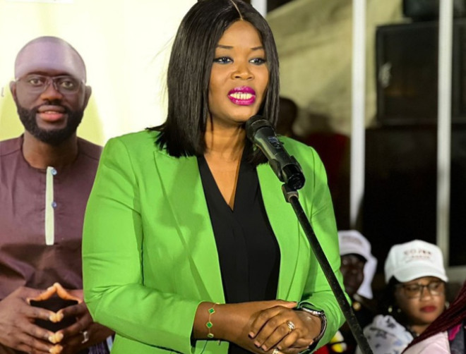 Adji Sarr, victime de « body shaming »: Fatoumata Niang Bâ, cloue au pilori Ousmane Sonko Adji Sarr, victime de « body shaming »: Fatoumata Niang Bâ, cloue au pilori Ousmane Sonko