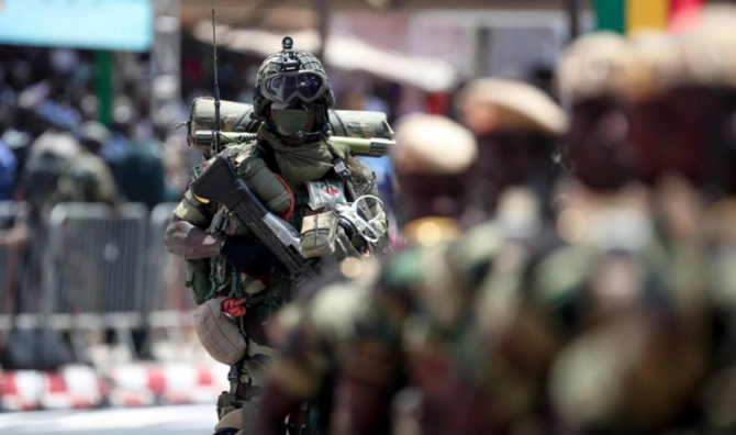 Saluons la sérénité et le professionnalisme des Forces de Défense et de Sécurité (FDS) pour leur rôle essentiel dans le maintien de l'ordre