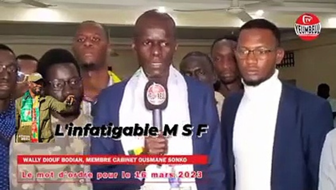 Des cocktails Molotov explosent les vitres de la maison de Waly Diouf Bodian, obligeant les marabouts présents, à sortir, selon un témoin.