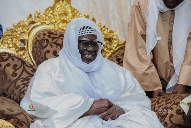 Photos / Touba : Amadou Bâ, Premier ministre, visite les chantiers et se rend chez Serigne Mountakha