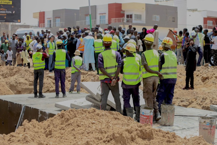 Photos / Touba : Amadou Bâ, Premier ministre, visite les chantiers et se rend chez Serigne Mountakha