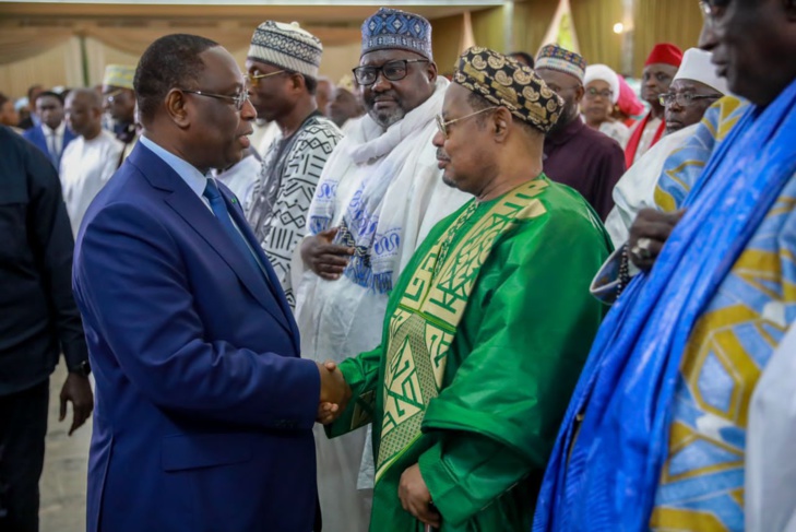 Photos/ Palais : Le président de la République, Macky Sall et les représentants des différentes entités participant au dialogue national
