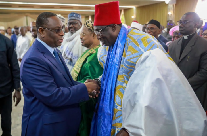 Photos/ Palais : Le président de la République, Macky Sall et les représentants des différentes entités participant au dialogue national