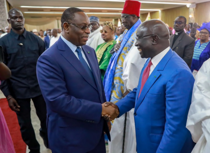 Photos/ Palais : Le président de la République, Macky Sall et les représentants des différentes entités participant au dialogue national