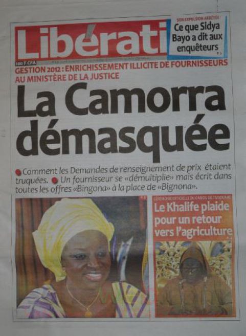 A la Une du Journal Le Soleil du lundi 05 janvier 2015