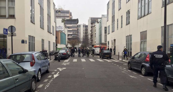 Attaque contre « Charlie Hebdo » : « choc » et « horreur absolue » dans la classe politique