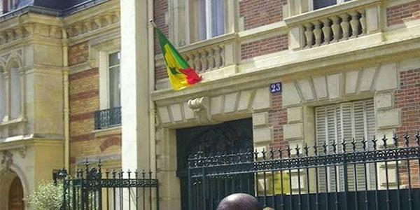 Consulats sénégalais : Deux diplomates pro Sonko rapatriés à Dakar Consulats sénégalais : Deux diplomates pro Sonko rapatriés à Dakar