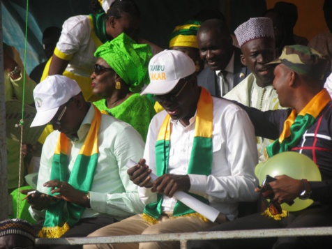 Son titre foncier mis en vente par Orabank ce mardi : Assurimin incrimine Moussa Sy et Khalifa Sall